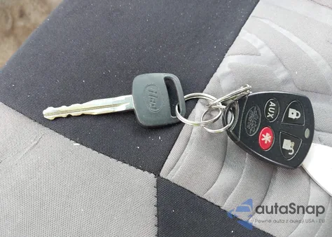 2003 Toyota Tacoma Base V6 z USA, uszkodzony, nr VIN 5TEWN72N83Z264472